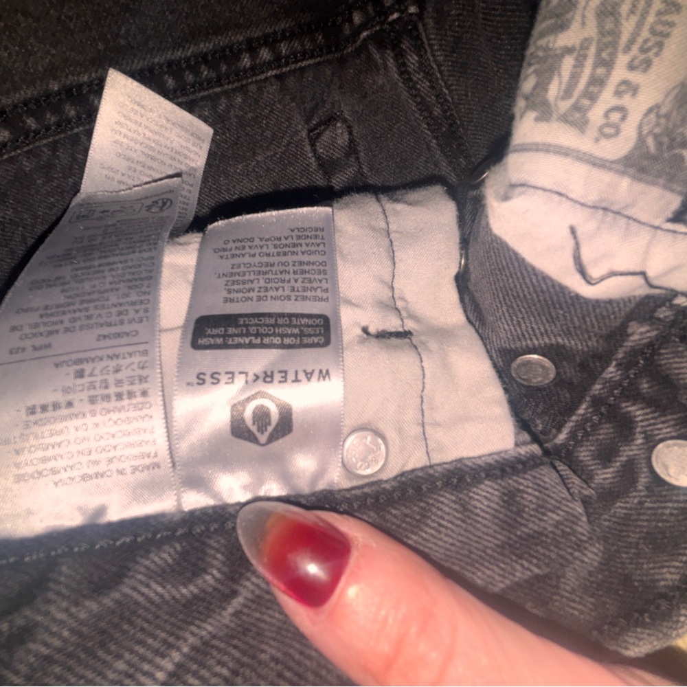 Levi's Women's Dark Denim Jean Shorts - Picture 3 of 6